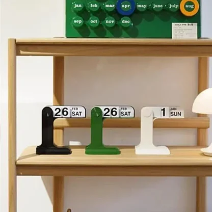 Modern Office Desk Calendar - Image 4