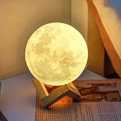 Planet Desktop Night Light - Image 3