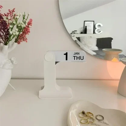 Modern Office Desk Calendar - Image 3