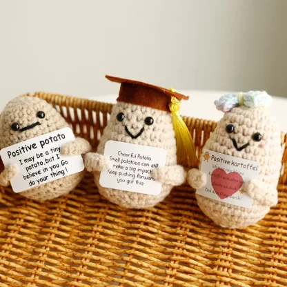 Knitted Hug Pocket Doll - Image 4