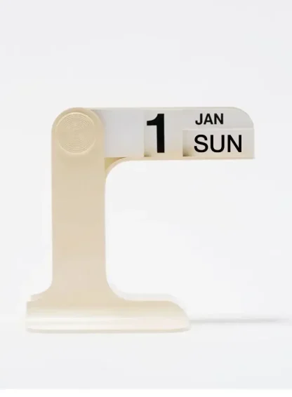 Modern Office Desk Calendar - Image 7